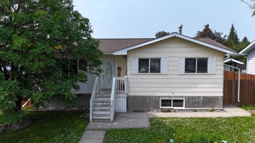 1402 Edson Drive, Edson, AB - Outdoor