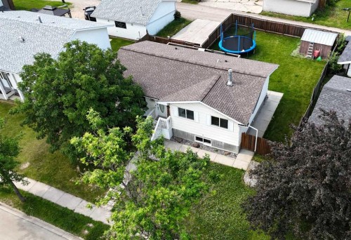 1402 Edson Drive, Edson, AB - Outdoor