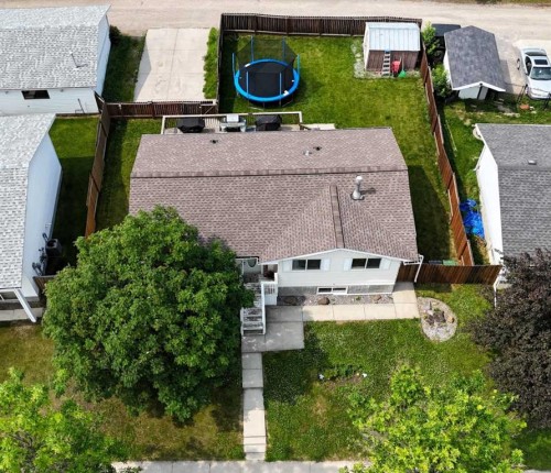 1402 Edson Drive, Edson, AB - Outdoor