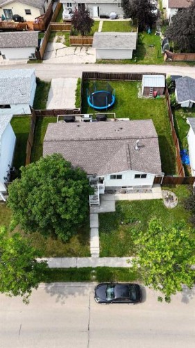 1402 Edson Drive, Edson, AB - Outdoor