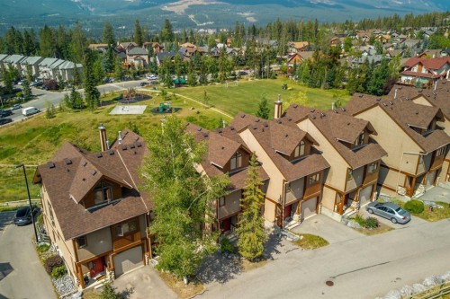 25-300 Eagle Terrace Road, Canmore, AB - Outdoor With View