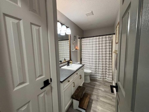 26 Olson Crescent, Whitecourt, AB - Indoor Photo Showing Bathroom