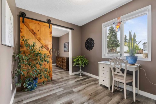 4726 44  Street, Mayerthorpe, AB - Indoor