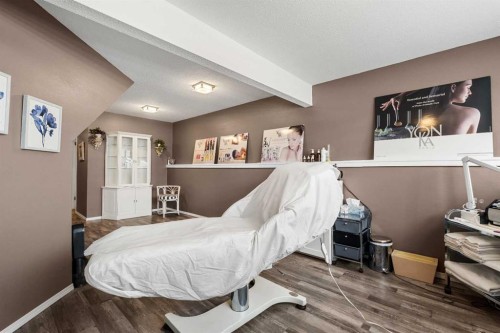 4726 44  Street, Mayerthorpe, AB - Indoor Photo Showing Bedroom