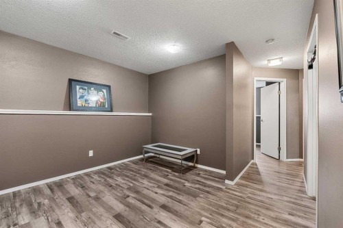 4726 44  Street, Mayerthorpe, AB - Indoor Photo Showing Other Room