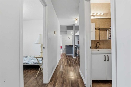 22 Hillside Avenue, Swan Hills, AB - Indoor Photo Showing Other Room