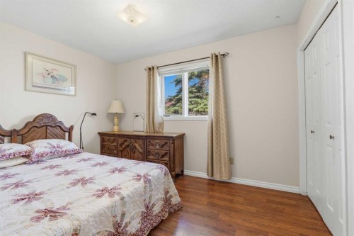 22 Hillside Avenue, Swan Hills, AB - Indoor Photo Showing Bedroom