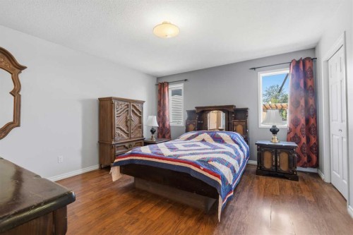 22 Hillside Avenue, Swan Hills, AB - Indoor Photo Showing Bedroom