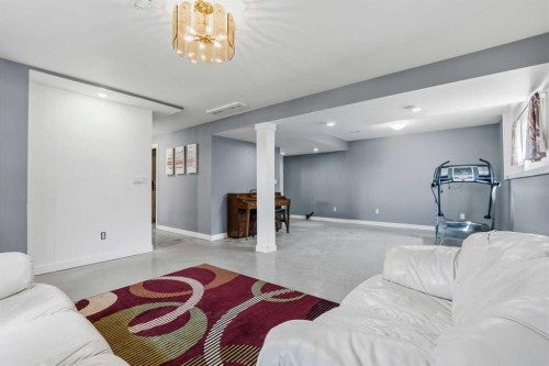 22 Hillside Avenue, Swan Hills, AB - Indoor