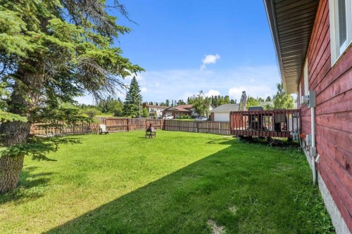 22 Hillside Avenue, Swan Hills, AB - Outdoor