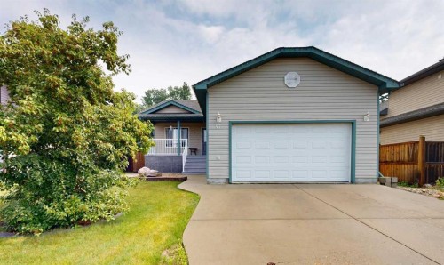 47 Rodeo Way  Whitecourt, AB T7S 0B9