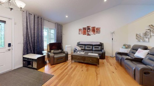 47 Rodeo Way, Whitecourt, AB - Indoor Photo Showing Living Room