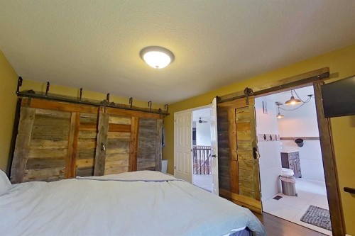 4609 Champagne Drive, Athabasca, AB - Indoor Photo Showing Bedroom