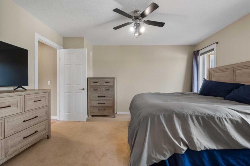 102 Poplar Drive, Whitecourt, AB - Indoor Photo Showing Bedroom