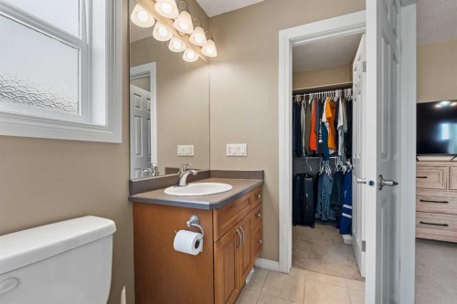 102 Poplar Drive, Whitecourt, AB - Indoor Photo Showing Bathroom
