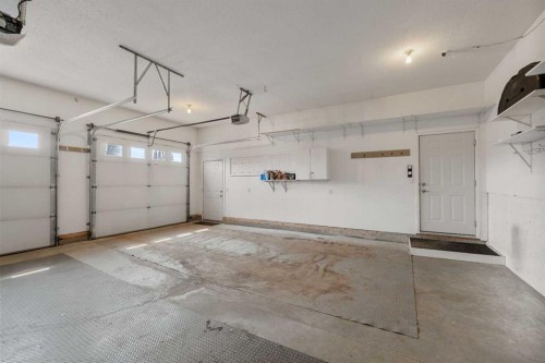 102 Poplar Drive, Whitecourt, AB - Indoor Photo Showing Garage