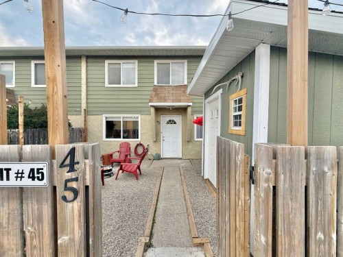 45-101 Mill Street, Hinton, AB - Outdoor