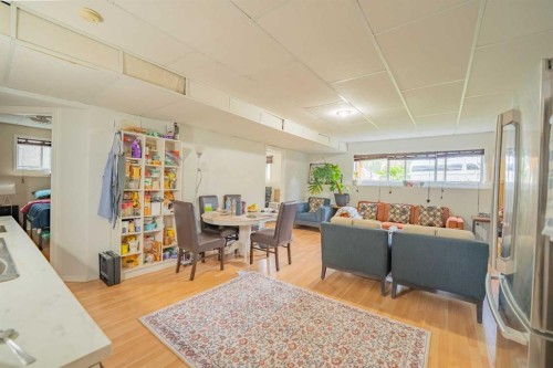 1306 1St Avenue, Canmore, AB - Indoor