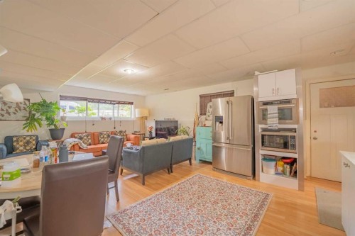 1306 1St Avenue, Canmore, AB - Indoor