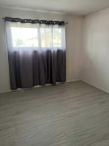 5005 47 Avenue, Mayerthorpe, AB - Indoor Photo Showing Other Room