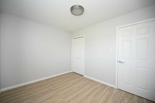 3007 47 Avenue, Athabasca, AB - Indoor Photo Showing Other Room