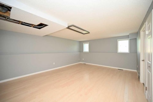 3007 47 Avenue, Athabasca, AB - Indoor Photo Showing Other Room