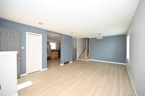 3007 47 Avenue, Athabasca, AB - Indoor Photo Showing Other Room