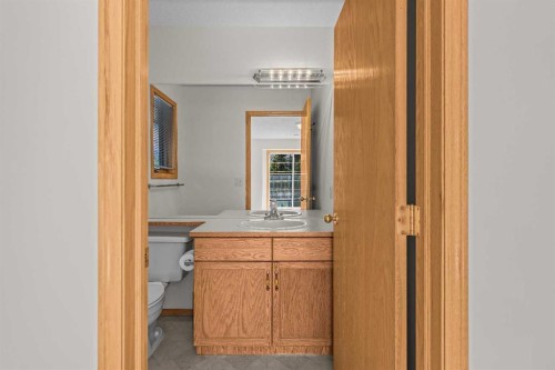 522 Grotto Road, Canmore, AB - Indoor