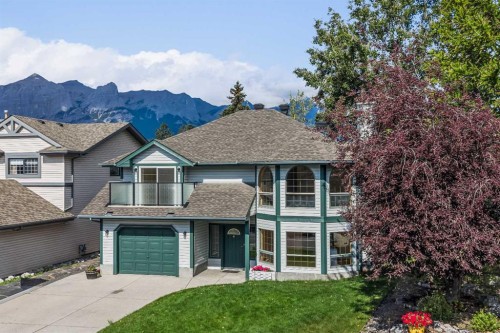 522 Grotto Road, Canmore, AB - Outdoor With Balcony With Facade
