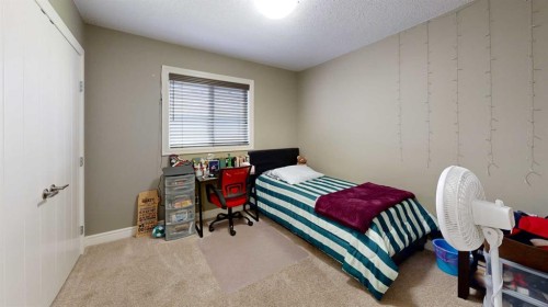 31 Spruce Road, Whitecourt, AB - Indoor Photo Showing Bedroom