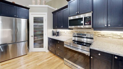 31 Spruce Road, Whitecourt, AB - Indoor Photo Showing Kitchen