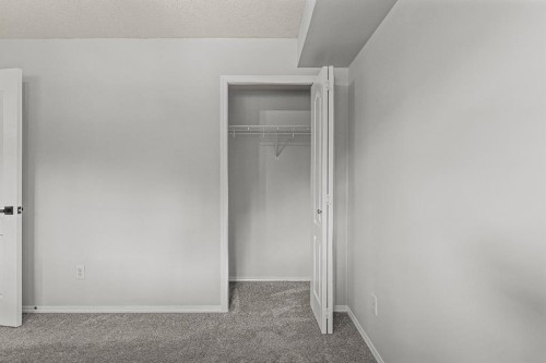 120-300 Palliser Lane, Canmore, AB - Indoor