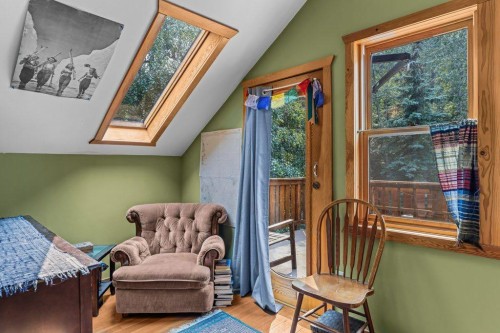 A And B-132 Rundle Crescent, Canmore, AB - Indoor