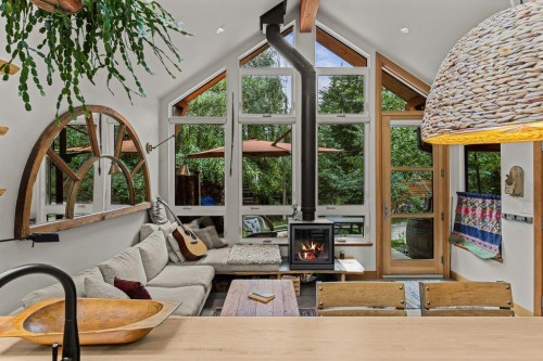 A And B-132 Rundle Crescent, Canmore, AB - Indoor