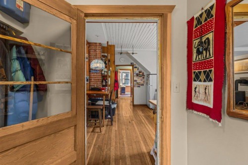 A And B-132 Rundle Crescent, Canmore, AB - Indoor Photo Showing Other Room