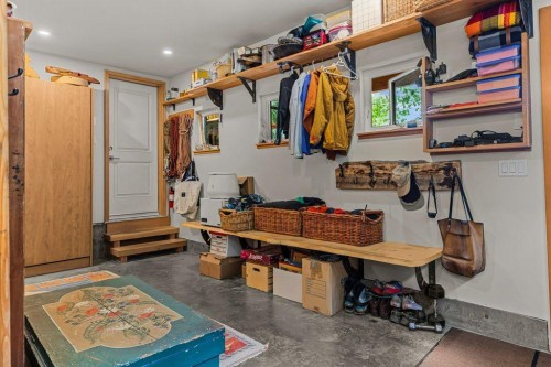 A And B-132 Rundle Crescent, Canmore, AB - Indoor Photo Showing Other Room
