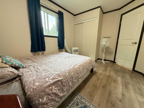 8 131074 Twp Rd 590, Rural Woodlands County, AB - Indoor Photo Showing Bedroom