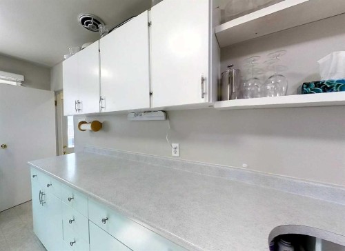 5127 6 Avenue, Edson, AB - Indoor Photo Showing Kitchen