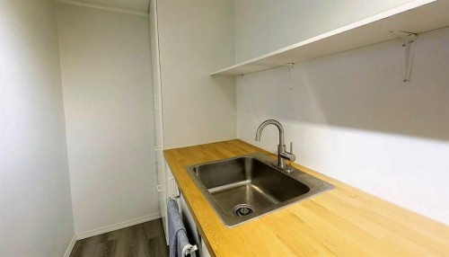 5127 6 Avenue, Edson, AB - Indoor Photo Showing Kitchen