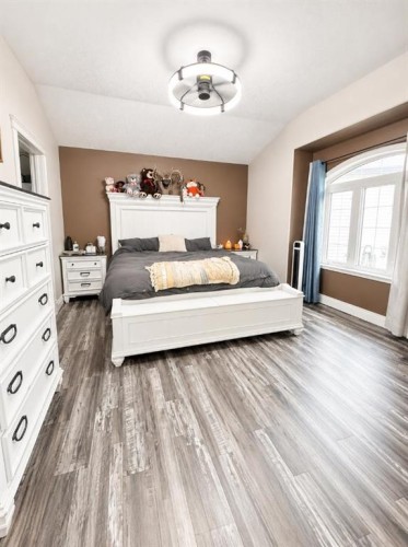 66 Cedar Heights, Whitecourt, AB - Indoor Photo Showing Bedroom