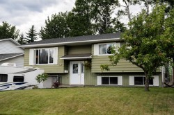 402 Mountain Street Hinton, AB T7V 1K6