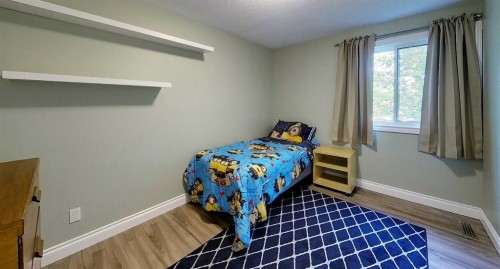 5735 Westhaven Drive, Edson, AB - Indoor Photo Showing Bedroom