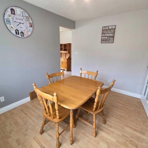 5735 Westhaven Drive, Edson, AB - Indoor Photo Showing Dining Room