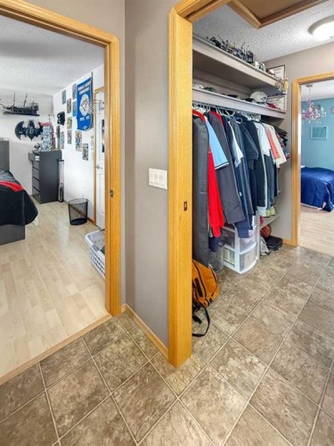 42-113033 Township Road 592, Rural Woodlands County, AB - Indoor With Storage