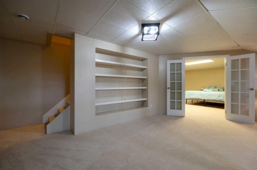 4630-Pine Avenue, Boyle, AB - Indoor Photo Showing Other Room