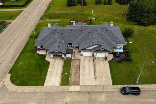 4630-Pine Avenue, Boyle, AB - Outdoor