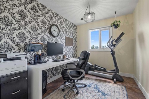 5415 Willock Crescent, Swan Hills, AB - Indoor Photo Showing Office