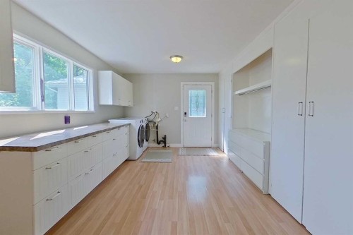 4920 59 Street, Athabasca, AB - Indoor