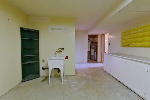 4920 59 Street, Athabasca, AB - Indoor