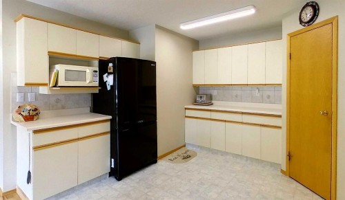 53419A Range Road 161, Rural Yellowhead County, AB - Indoor Photo Showing Kitchen